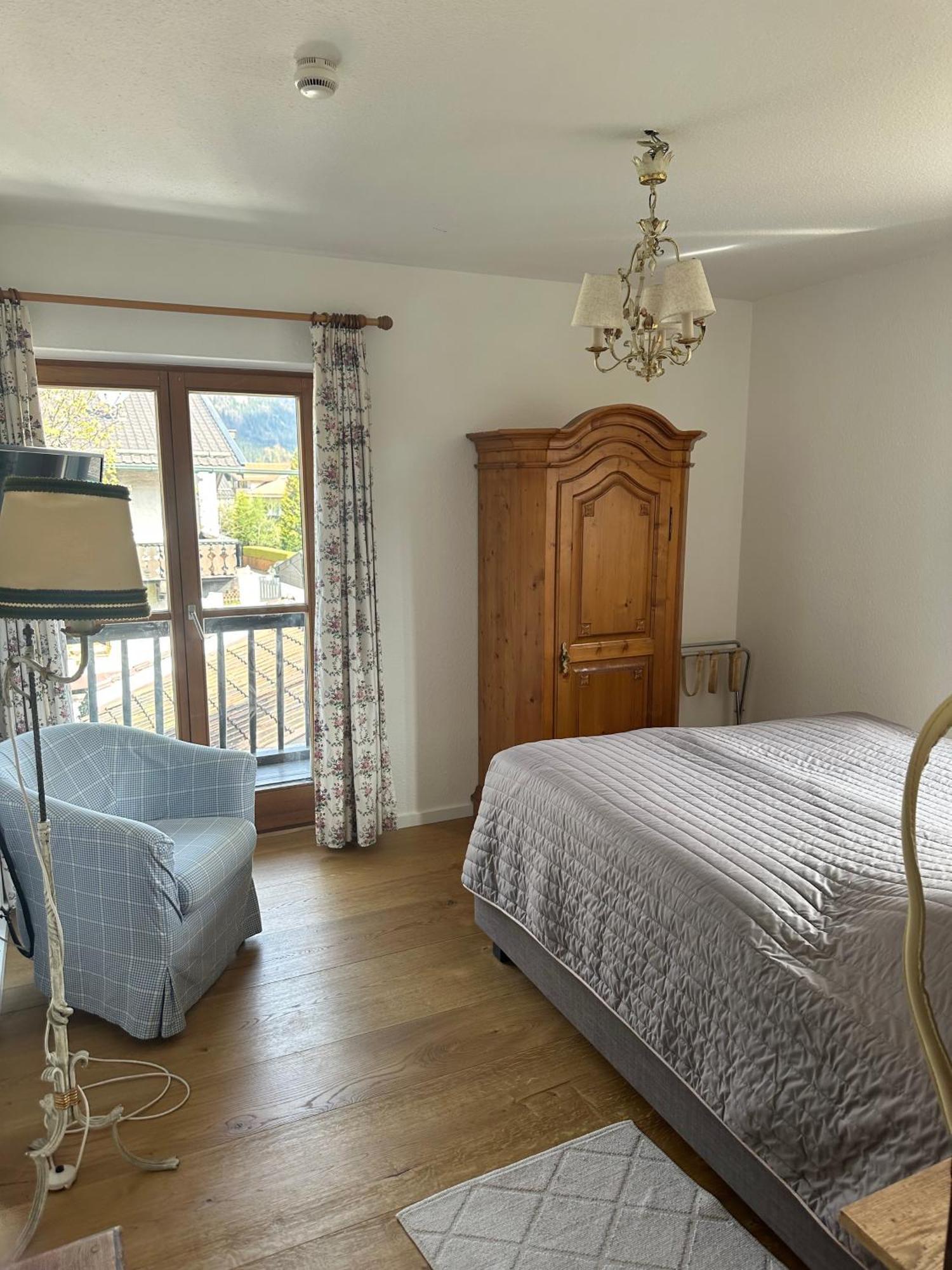 Gaestehaus Antonia Garmisch-Partenkirchen Dış mekan fotoğraf
